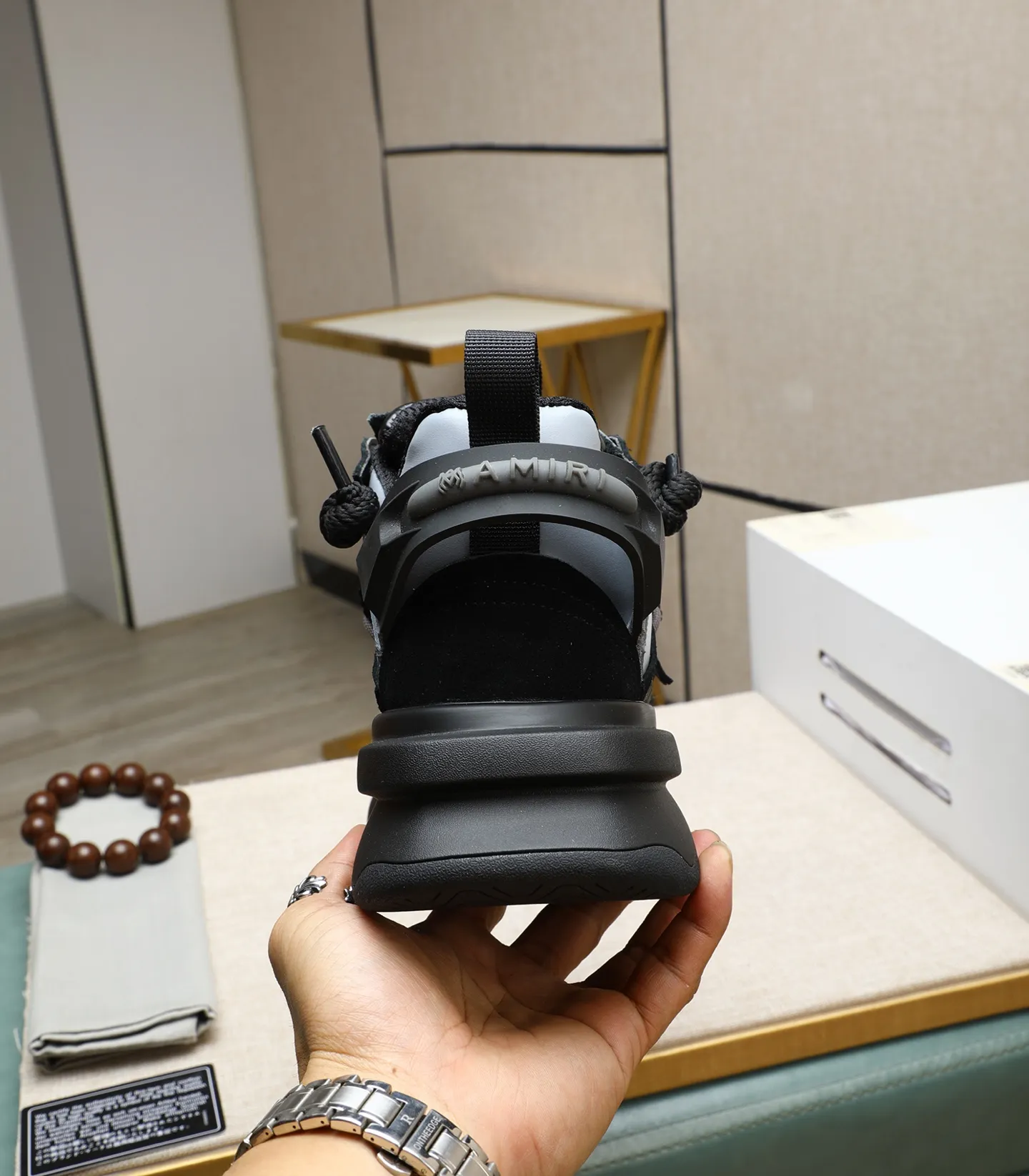 Men's men's shoes💰600 [AMIRI～AMIRI] 2025 spring and summer series new casual shoes🆕The large tongue on the upper and the cross shoe string design are very special! Made of cowhide➕multiple materials spliced➕in breathable mesh, thickened and oversized foam-resistant outsole, it will look good on whoever wears it! The appearance is responsible, the feet are retro and handsome! Size:39-44 (38, 45, 46 customized)